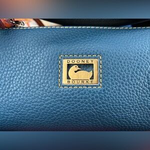 Authentic Dooney & Bourke Dillen small barrel crossbody. New!